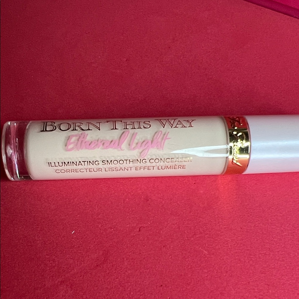 Too Faced Born This Way Ethereal Light Concealer - Cream